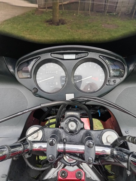 Honda deauville 650