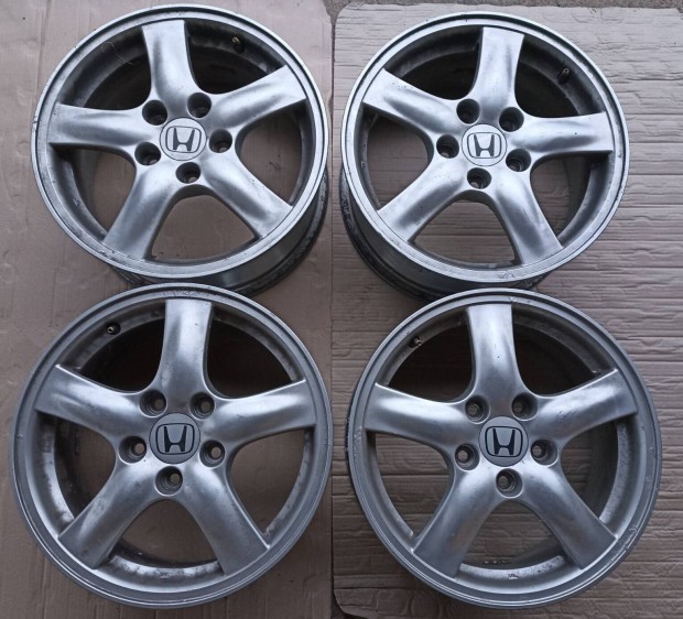 Honda gyri 16" 5x114,3 alufelni felni