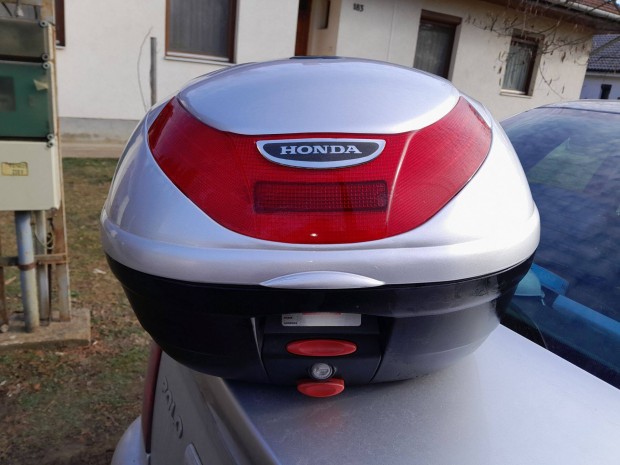 Honda gyri doboz