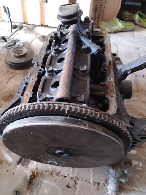 Honda hrv 99-es motor alkatrész