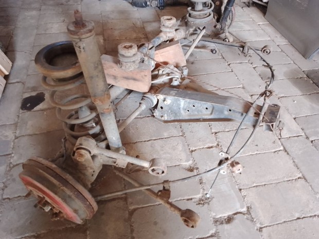 Honda hrv komplett hátsó futómű eladó