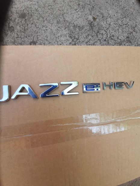 Honda jazz hibrit v sorozathoz hátsó ajtó felirat