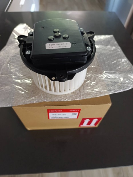 Honda jazz,insight vadonatj hibrid ht ventiltor. 
