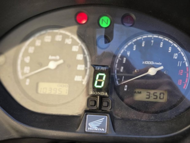 Honda motor 600