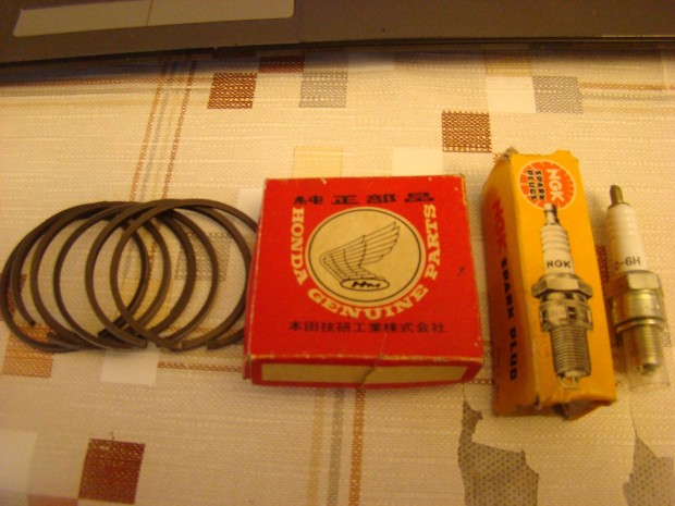 Honda motor dugatty� gy�r�