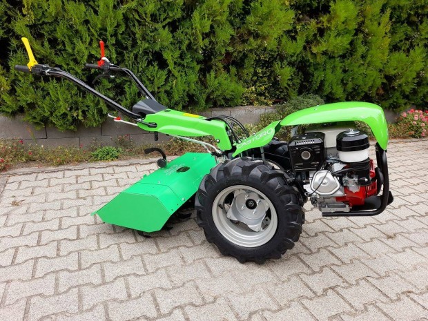 Honda motoros castoro super 13 le-s egytengelyes traktor