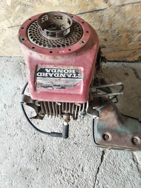 Honda rotácios kapa,fűnyiró motor eladó.