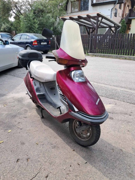 Honda spacy 125 robog