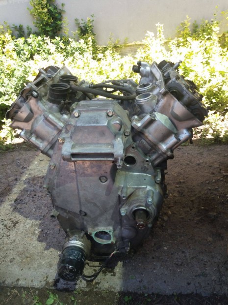Honda st paneuropean V 4 blokk alkatrésznek 1261 ccm