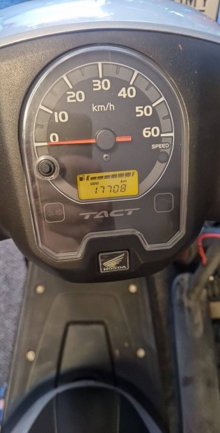 Honda tact 4t Robog