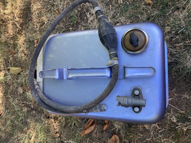 Honda tank kültank gyári fellelt