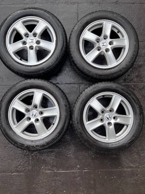 Honda ufo civic tli kerekek