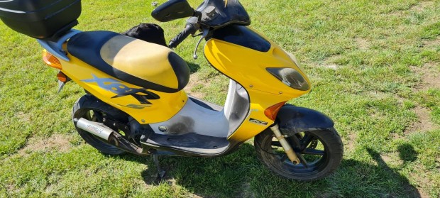 Honda x8r 502T bontott alkatrszek