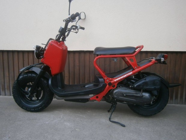 Honda zoomer megkmlt llapotban hzhoz is