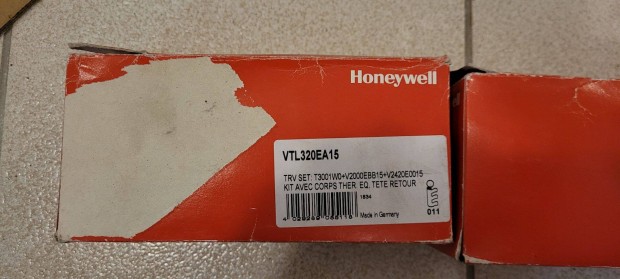 Honeywell termosztatikus raditorszelep 2db