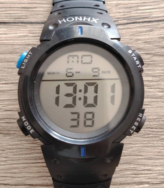 Honhx Sport Lcd férfi karóra eladó.2..