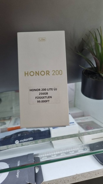 Honor 200 lite j akci 