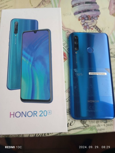 Honor 20e fggetlen elad