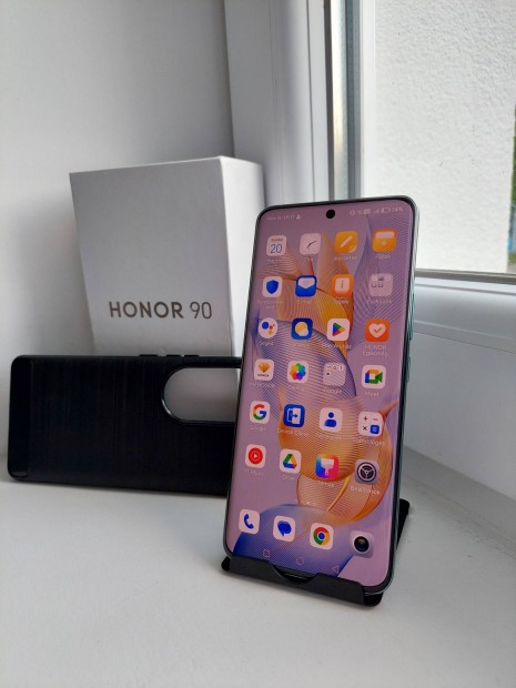 Honor 90 Csere is!
