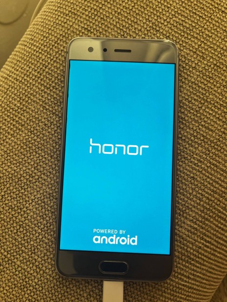 Honor 9 4/64gb