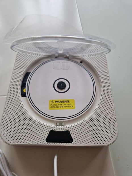 Hordozható CD lejátszó, Bluetooth, FM rádió, MP3,