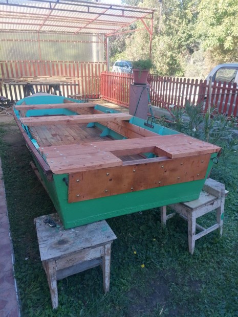 Horgsz csonak