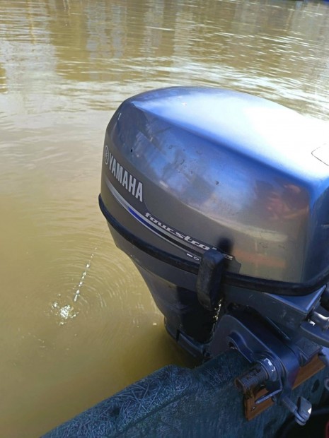 Horg�sz cs�nak elad�