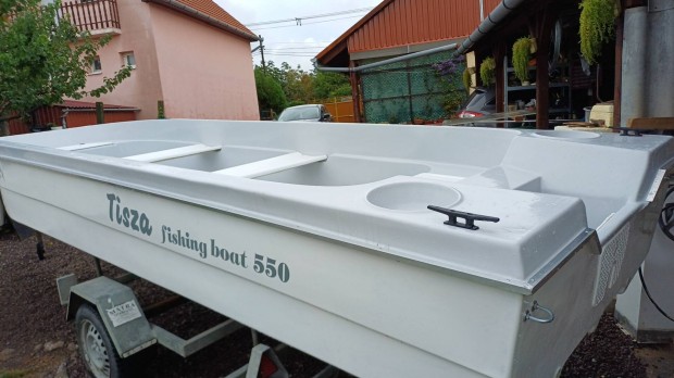 Horgszcsnak 5.5m