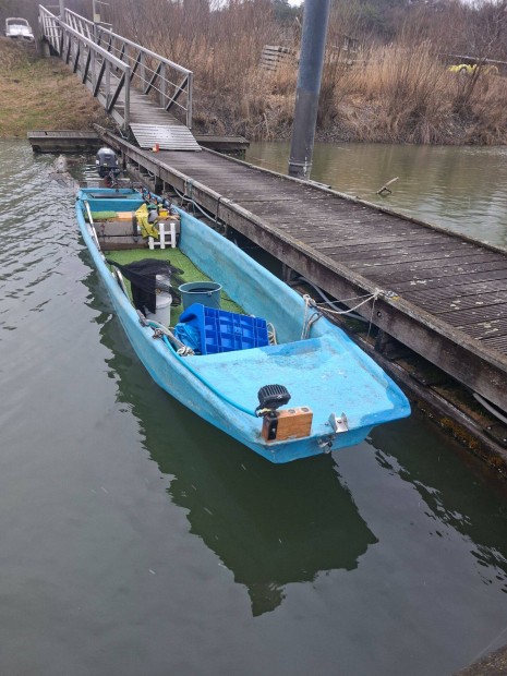 Horg�szcs�nak, �vegsz�l, teljes felszerel�ssel, 10 le motorral elad�