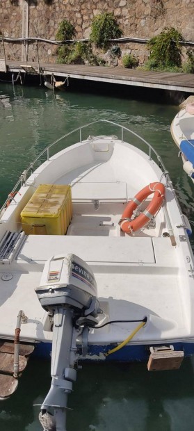 Horgszcsnak kitn llapotban 