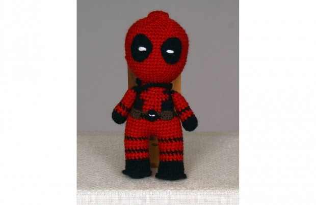 Horgolt Deadpool