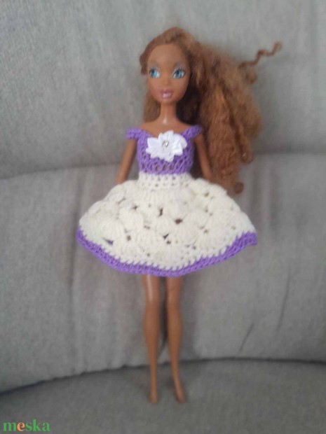 Horgolt ruha Barbie tpus babra. (7). j. Kzmves termk