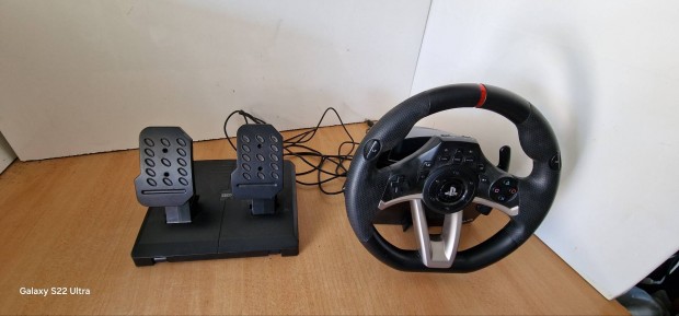 Hori PS4 -052 racing kormány