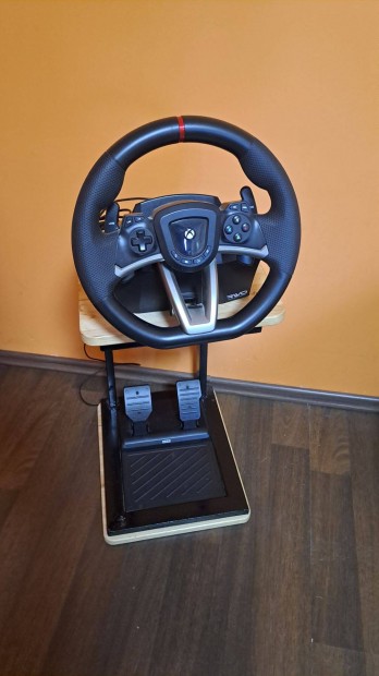 Hori Rwo Racing Wheel Overdrive kormny s pedl