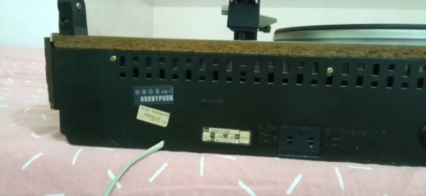 Hornyphone retro rádió lemezjátszó hibás eladó!!!!!