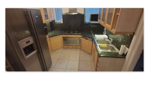 Horv�th Mih�ly t�r k�zel�ben lak�s kiad�