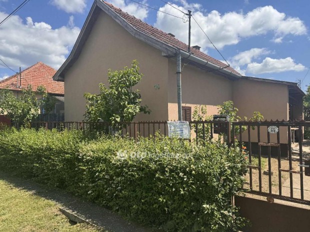 Hossz�p�lyii 60 nm-es h�z elad�