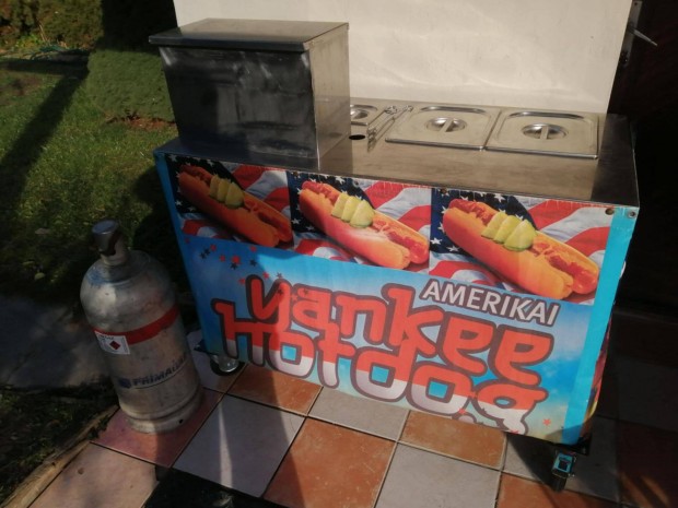 Hot-Dog kszt pult