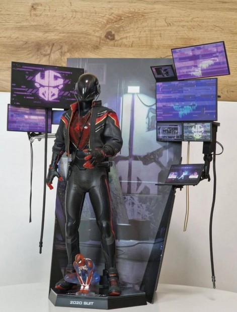 Hot Toys Spider-Man Miles Morales 2020 Suit