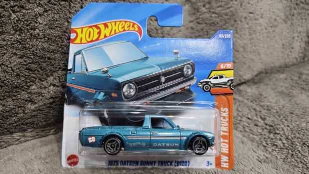 Hot Wheels 1975 Datsun Sunny Truck (B120)