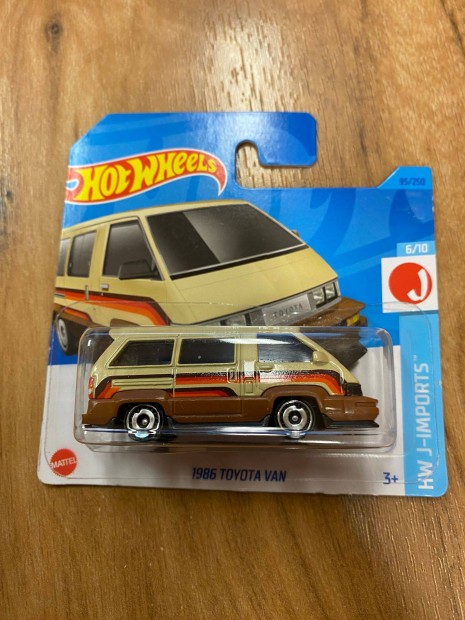 Hot Wheels 1986 Toyota Van (Hkj15)