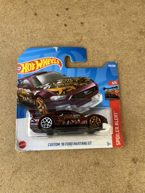 Hot Wheels 2022 - Custom '18 Ford Mustang GT j