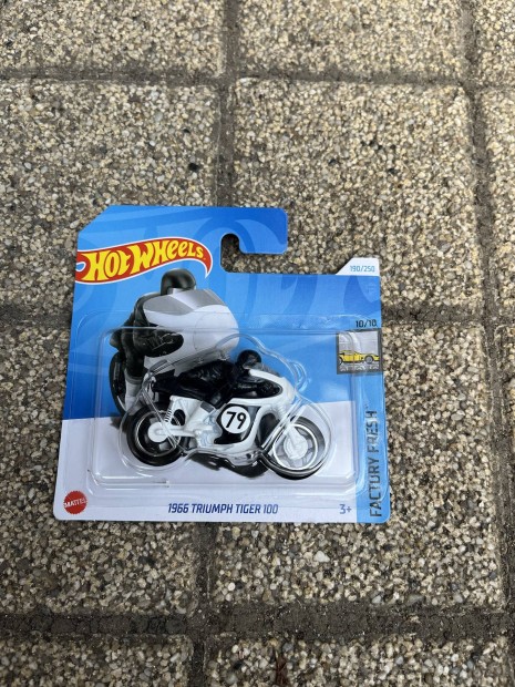 Hot Wheels 2024 1966 Triump Tiger 100 j