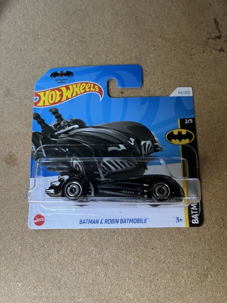 Hot Wheels 2024 - Batman & Robin Batmobile j