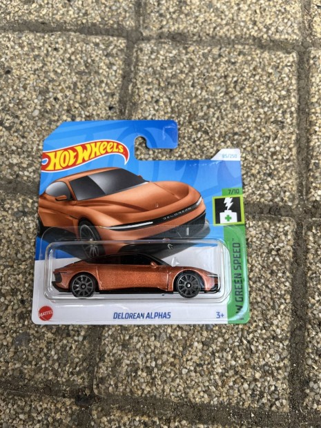 Hot Wheels 2024 - Delorean Alpha5 j