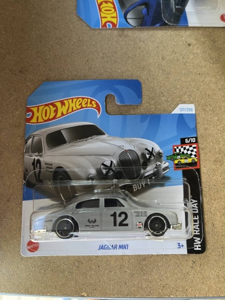 Hot Wheels 2024 - Jaguar MK1 j