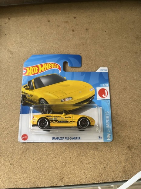 Hot Wheels 2024 - '91 Mazda MX-5 Miata j