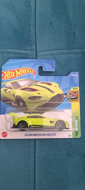 Hot Wheels Aston Martin kisaut