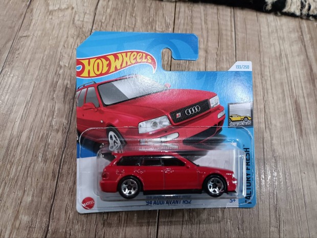 Hot Wheels Audi Avant RS2 kisaut Matchbox 