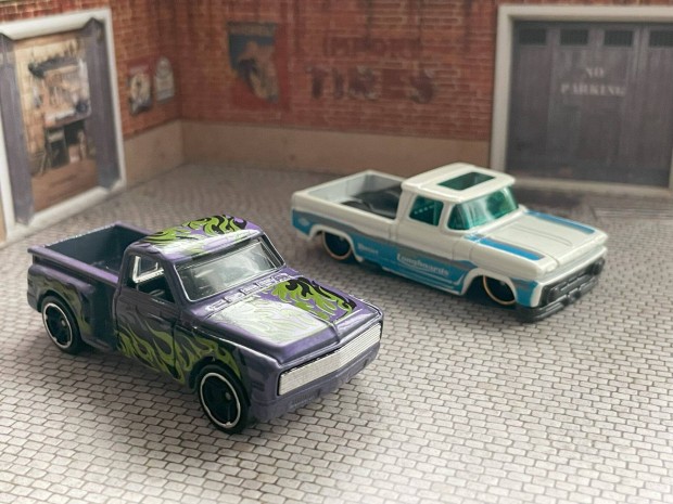 Hot Wheels Chevy Custom pickup kisautk